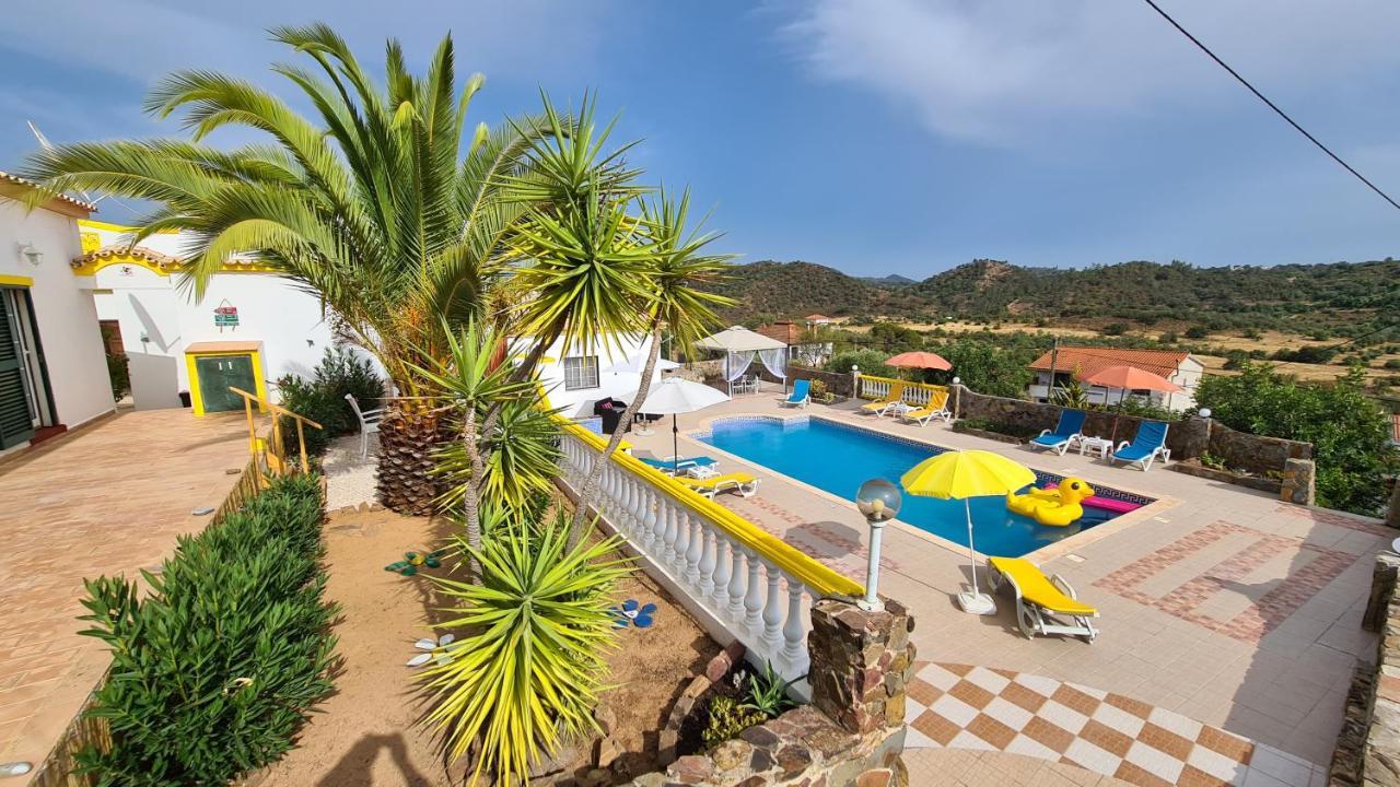 Casa Branca Holiday Resort Salir Exterior foto